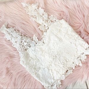 NWT Millau I LF I White Lace Crop Top Size M
